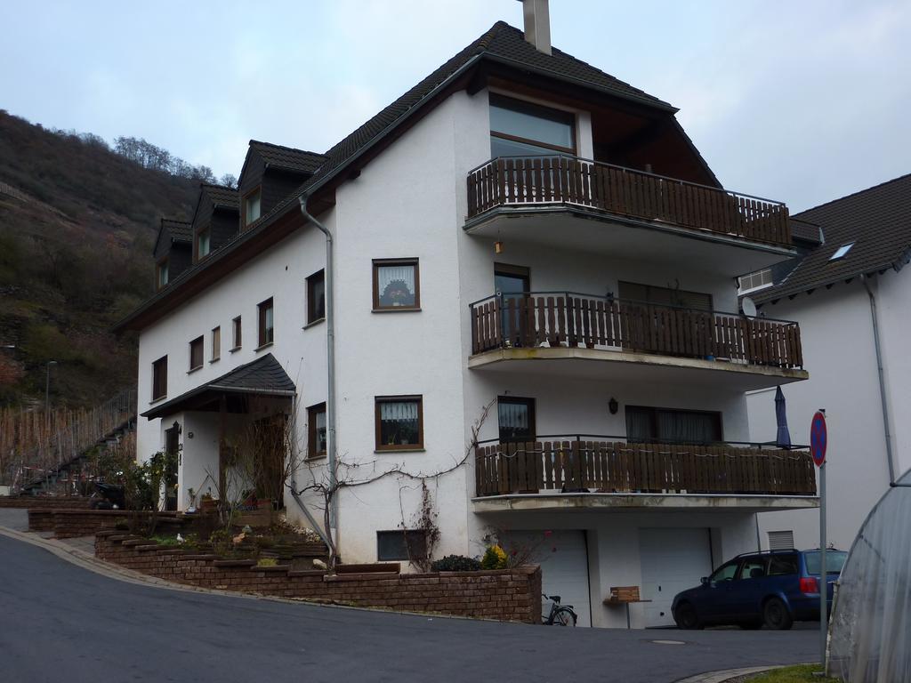 Ferienwohnung Burg Eltz Treis-Karden Pokoj fotografie