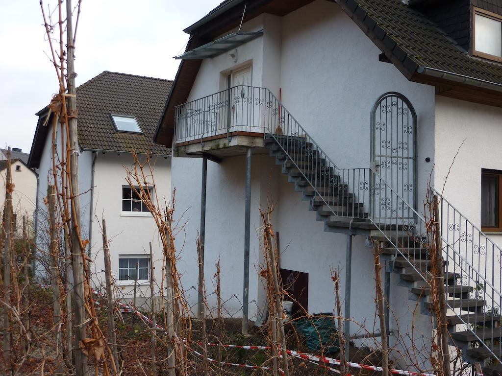 Ferienwohnung Burg Eltz Treis-Karden Pokoj fotografie